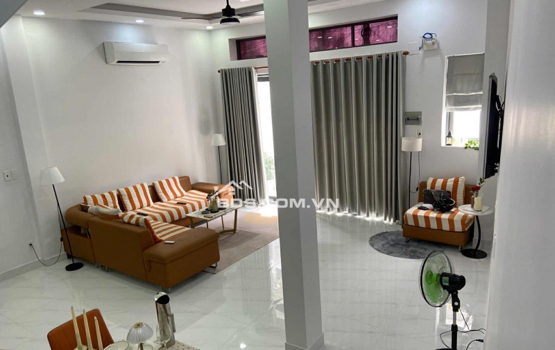 Bán nhà sát căn mặt tiền đường Tỉnh Lộ 10, DT 63m2, xây mới 1 trệt, 1 lầu